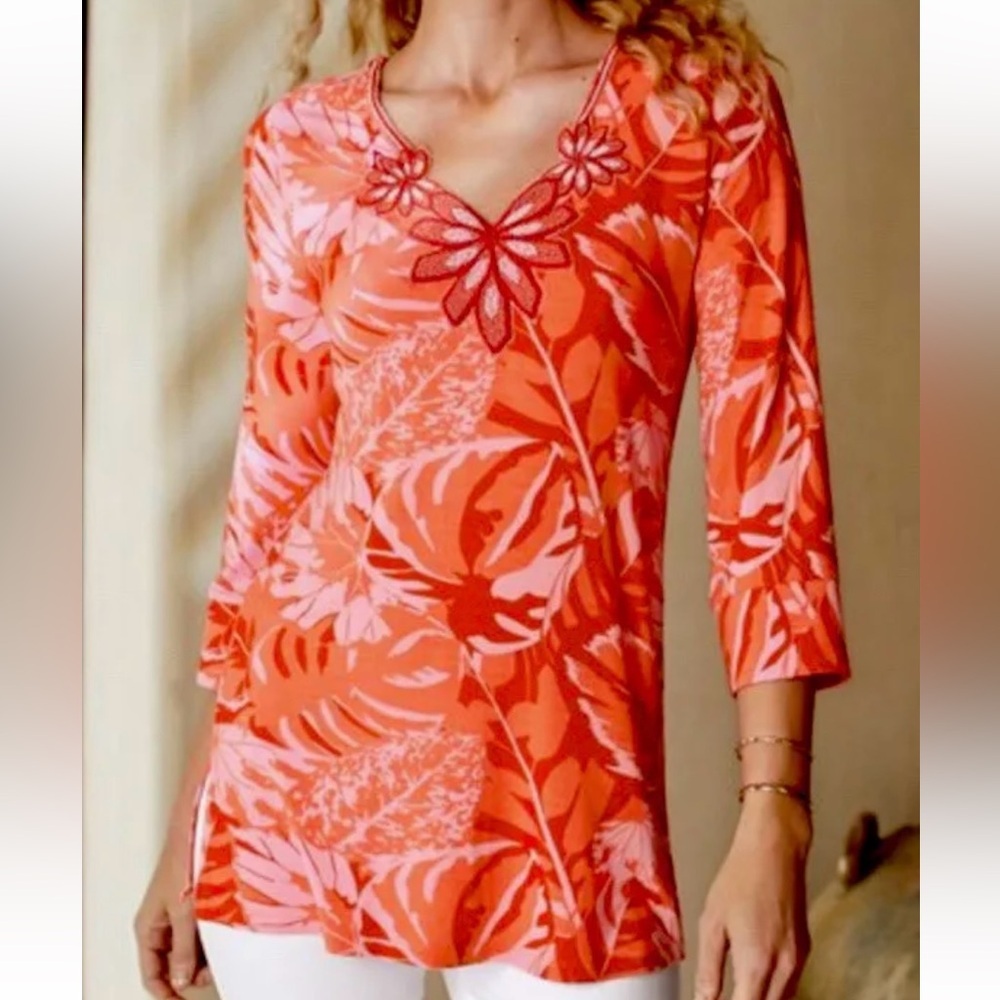 Soft Surroundings Coral and Pink Floral V-Neck Tunic